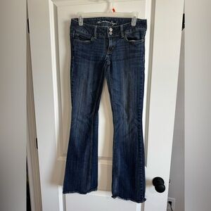 American Eagle Artist Bootcut Jeans – Size 2 Regular